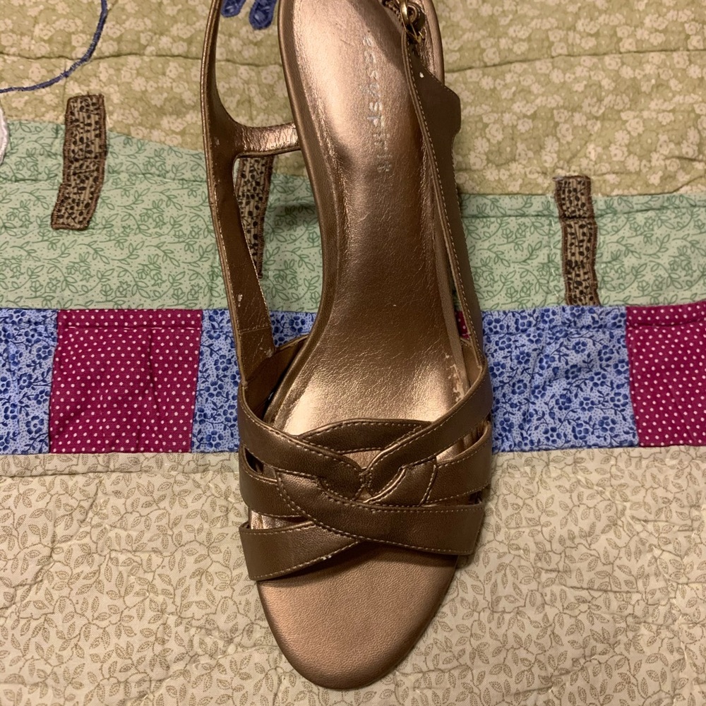 Easy Spirit Heels